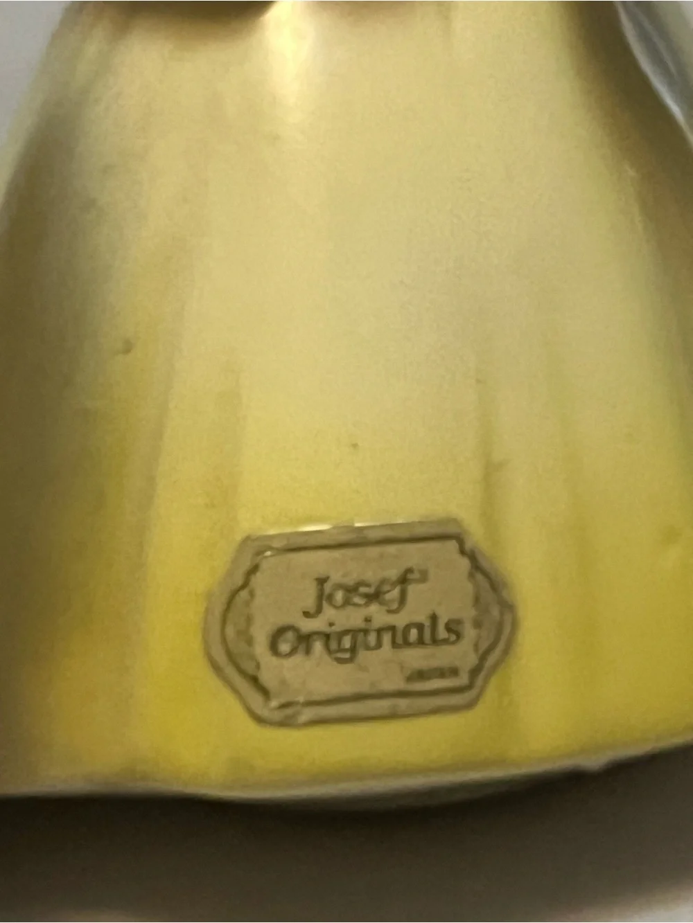 N/A decorative yellow